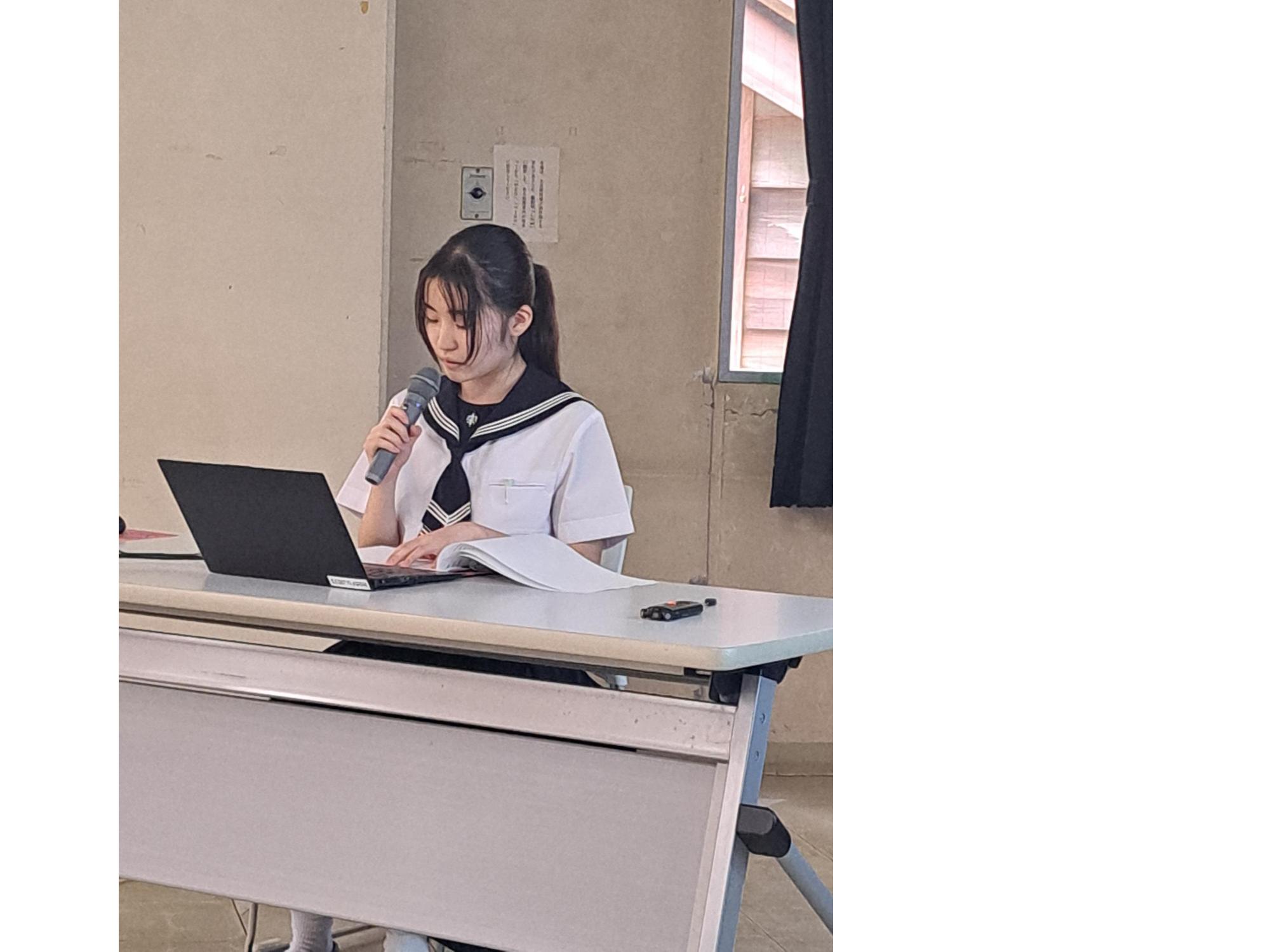 審査様子3