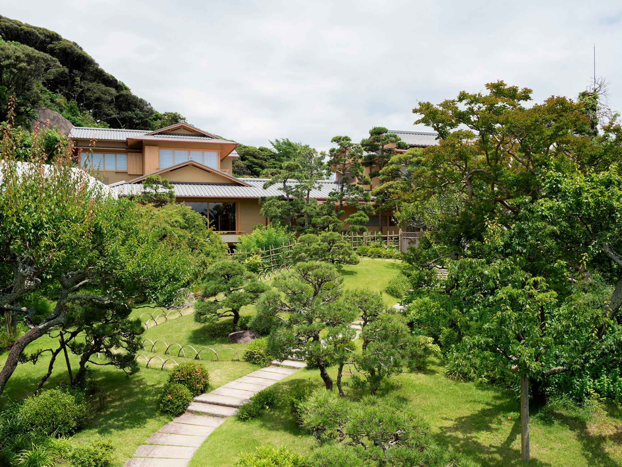 旧吉田茂邸、開館せまる