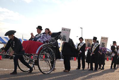 明治仮装パレード１