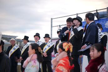 明治仮装パレード３