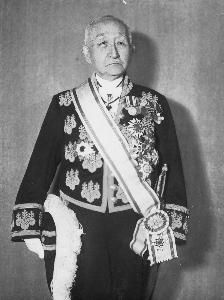 1990-1103三井高棟肖像写真