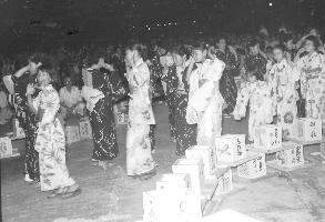 昭和29年8月17日流灯会N10412