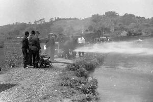 昭和38年消防放水訓練（東の池）