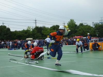 火点に向かい走る1番員