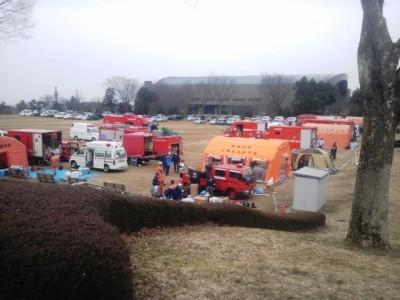 福島県あづま総合公園に野営している様子の画像